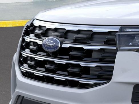 New 2026 Ford Explorer Active image 34