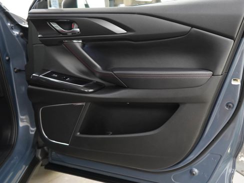 Used 2023 MAZDA CX-9 Carbon Edition AWD/4WD image 9
