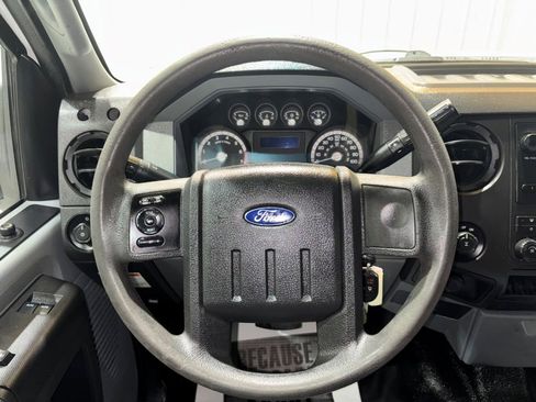 Used 2015 Ford F350 XL w/ Power Equipment Group image 18