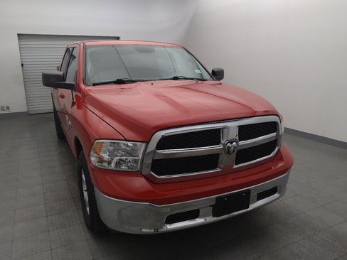 Used 2019 RAM 1500 Classic SLT AWD/4WD image 14
