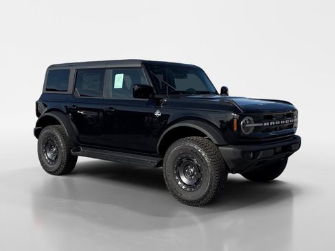 New 2025 Ford Bronco Outer Banks w/ Sasquatch Package image 8