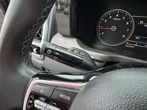 Used 2022 Kia Sorento S w/ Panoramic Sunroof Package AWD/4WD image 25