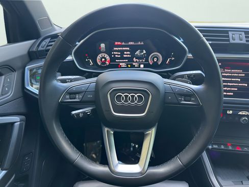 Used 2023 Audi Q3 2.0T Premium Plus AWD/4WD image 23