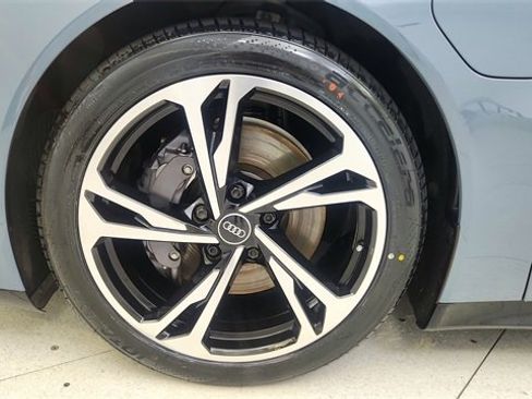 Used 2022 Audi e-tron GT Prestige w/ Prestige Package image 63