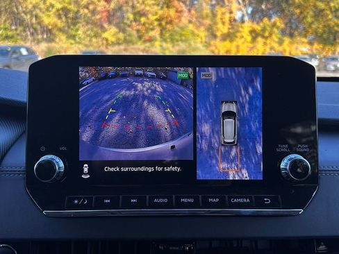 Used 2024 Mitsubishi Outlander AWD image 19