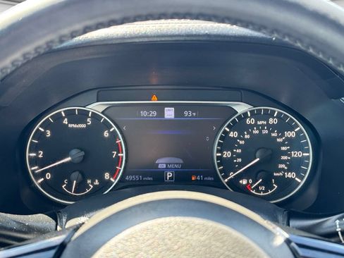 Used 2022 Nissan Altima 2.5 SL FWD image 14