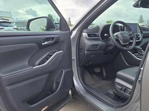 Certified 2026 Toyota Highlander XSE AWD/4WD image 20