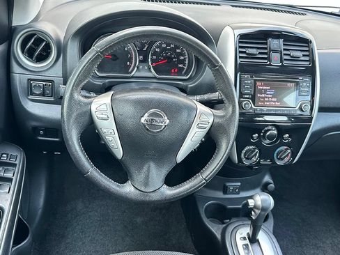 Used 2018 Nissan Versa SV w/ SV Special Edition Package FWD image 6