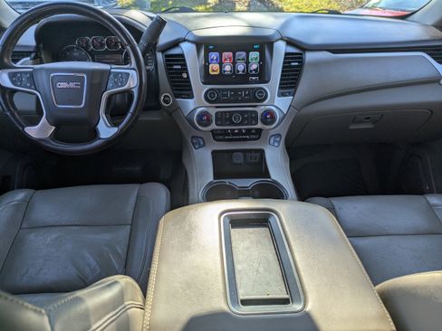 Used 2020 GMC Yukon XL SLT w/ Open Road Package image 16