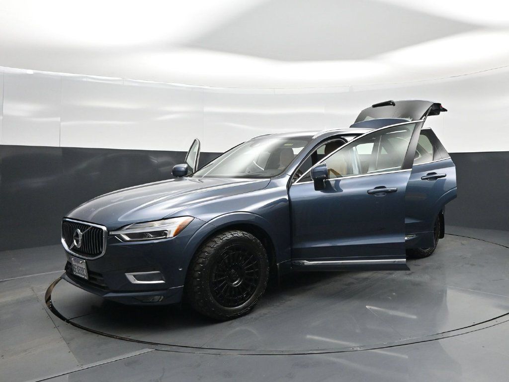 Used 2019 Volvo XC60 T6 Inscription w/ Protection Package Premier AWD/4WD image 28