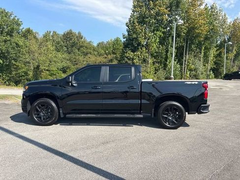 Used 2024 Chevrolet Silverado 1500 RST w/ Dark Appearance Package AWD/4WD image 7
