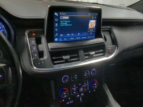 Used 2023 Chevrolet Tahoe Z71 w/ Luxury Package image 44