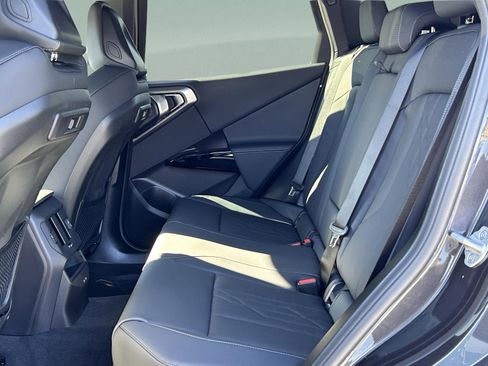 Used 2026 BMW X3 xDrive30 w/ M Sport Package image 22