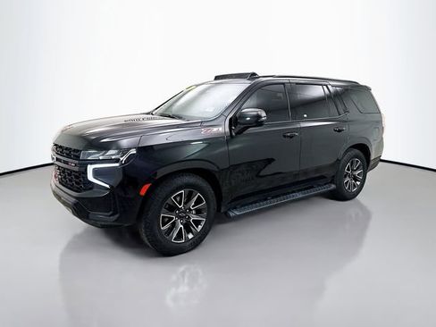 Used 2023 Chevrolet Tahoe Z71 w/ Z71 Off-Road Package AWD/4WD image 3