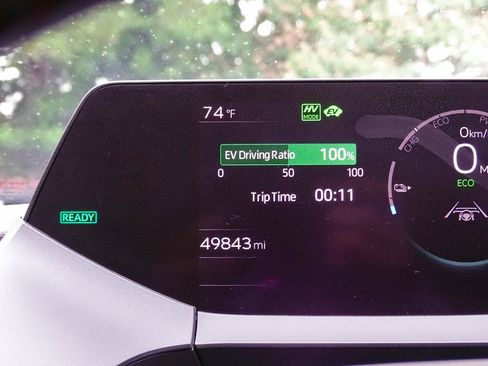Used 2023 Toyota Prius Prime FWD image 49