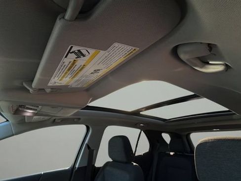 Used 2022 Chevrolet Equinox LT FWD image 19
