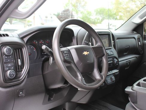 Used 2020 Chevrolet Silverado 2500 W/T w/ Gooseneck/5TH Wheel Package AWD/4WD image 13