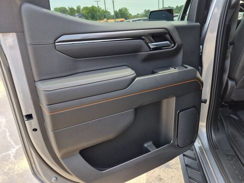Used 2024 GMC Sierra 1500 AT4 w/ Technology Package AWD/4WD image 23