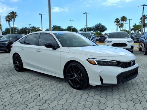 Used 2025 Honda Civic Sport image 19