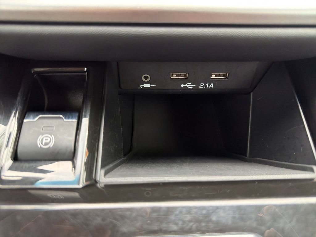 Used 2020 Subaru Outback Premium AWD/4WD image 42