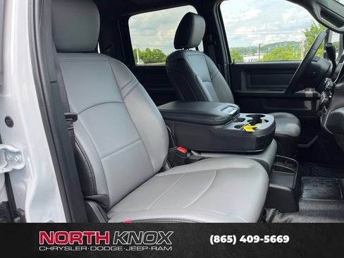 New 2026 RAM 5500 Tradesman w/ Chrome Appearance Group AWD/4WD image 24