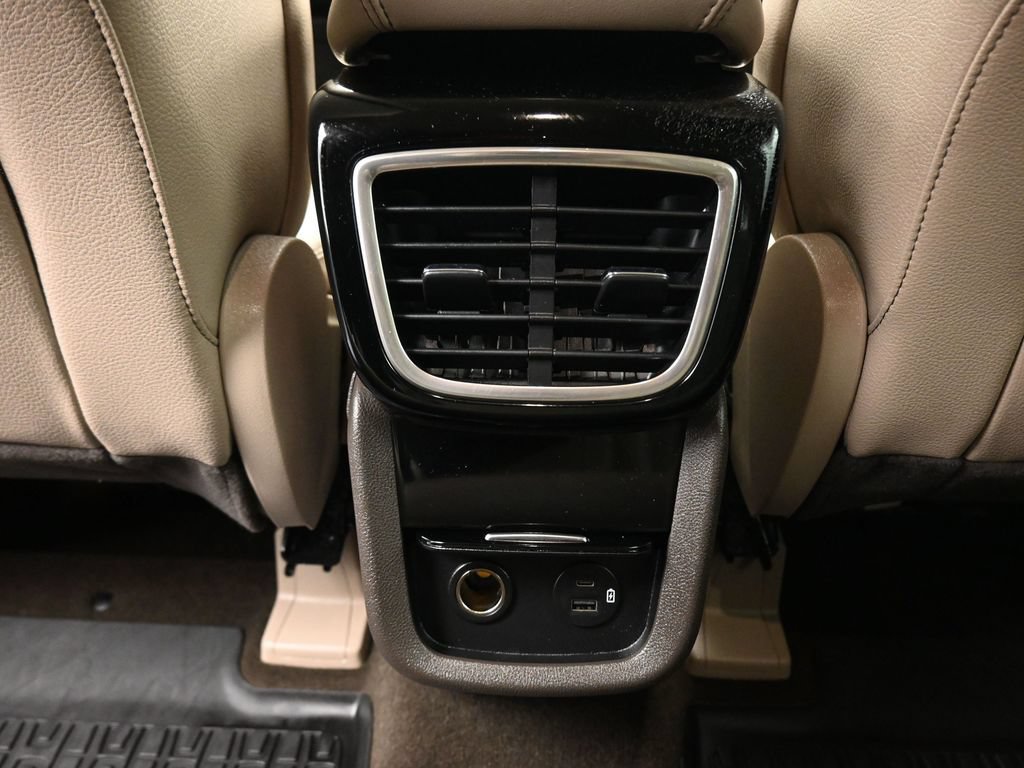 Used 2022 Lincoln Nautilus AWD w/ Premium Package image 34