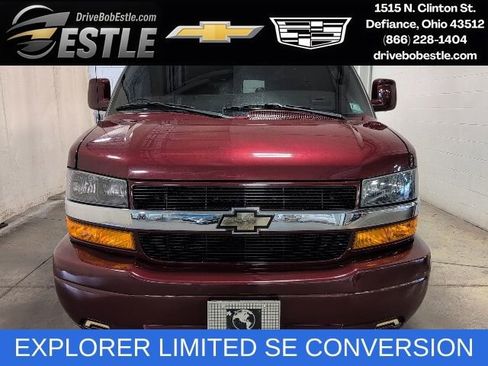 Used 2021 Chevrolet Express 2500 LS w/ Enhanced Convenience Package RWD image 3