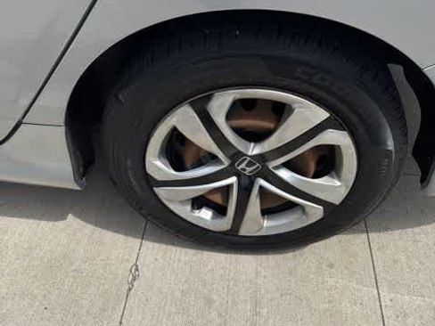 Used 2018 Honda Civic LX image 8