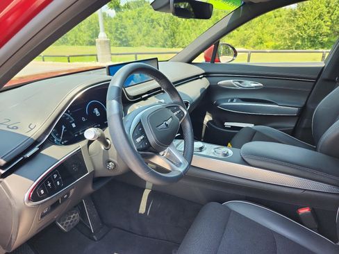 Used 2024 Genesis GV70 2.5T w/ Sport Prestige Package AWD/4WD image 16