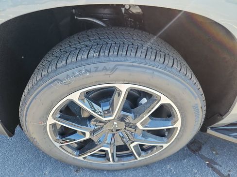 New 2026 Chevrolet Suburban RST w/ Comfort Package image 15