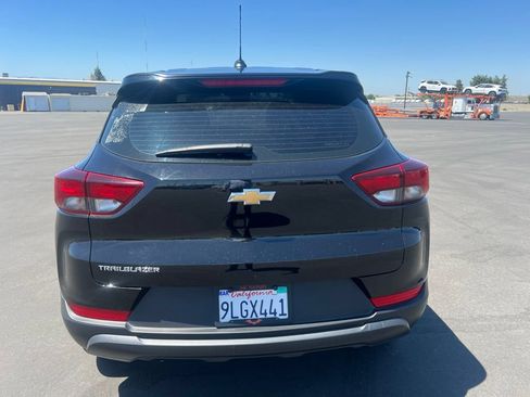 Used 2024 Chevrolet TrailBlazer LS FWD image 5