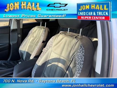 Used 2023 Hyundai Elantra SEL w/ Convenience Package image 17