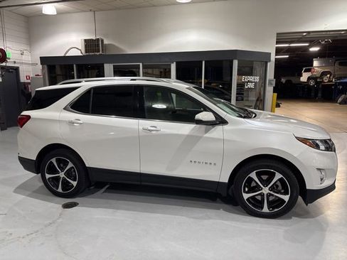 Used 2019 Chevrolet Equinox LT image 32