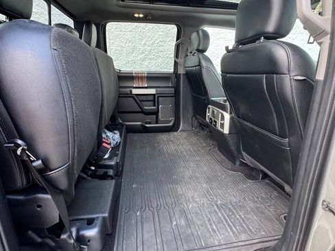 Used 2020 Ford F150 Lariat w/ Equipment Group 502A Luxury AWD/4WD image 11