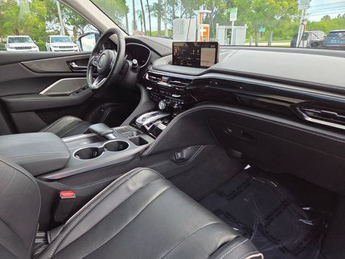 Used 2023 Acura MDX SH-AWD w/ Advance Package image 14