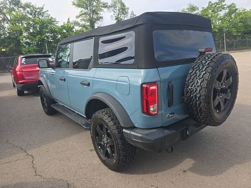 Used 2022 Ford Bronco Black Diamond AWD/4WD image 3