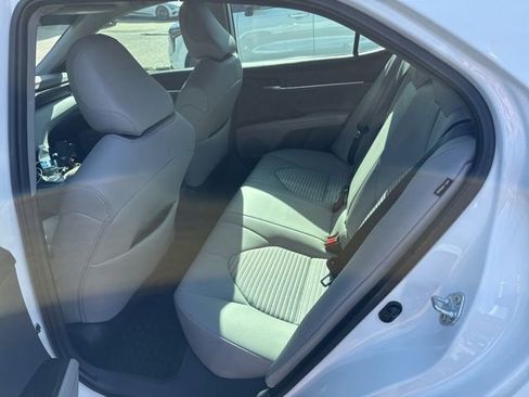Used 2023 Toyota Camry SE w/ Convenience Package image 38