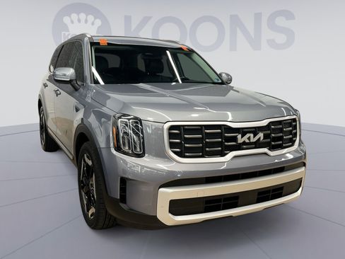 Used 2025 Kia Telluride S AWD/4WD image 8