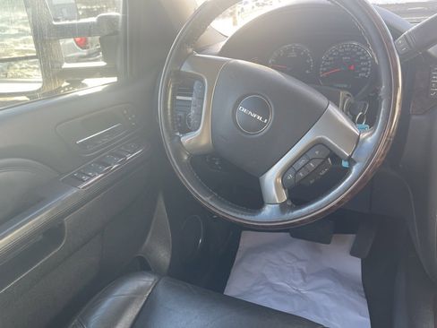 Used 2013 GMC Sierra 2500 Denali w/ Suspension Package, Off-Road image 24