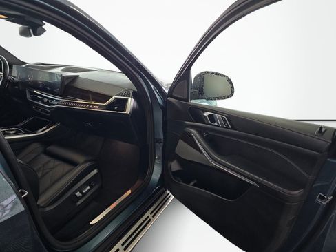 Used 2026 BMW X5 xDrive40i AWD/4WD image 42