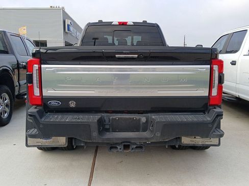 Used 2024 Ford F350 Platinum AWD/4WD image 9