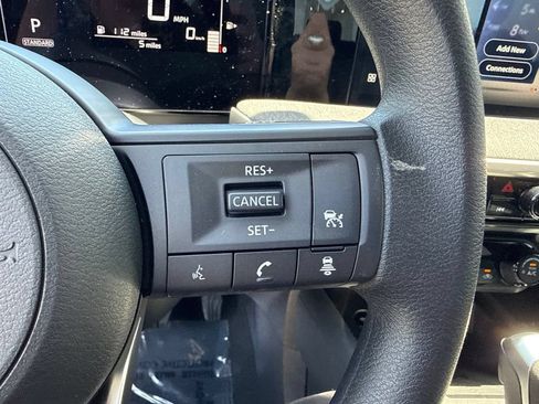 Used 2026 Nissan Kicks SV AWD/4WD image 22