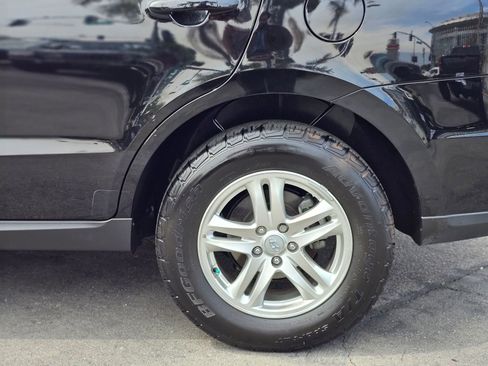 Used 2012 Hyundai Santa Fe GLS AWD/4WD image 8