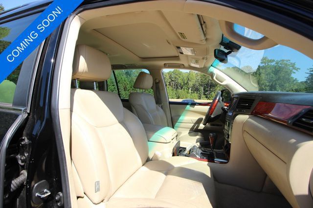 Used 2008 Lexus LX 570 4WD w/ Technology Pkg image 4