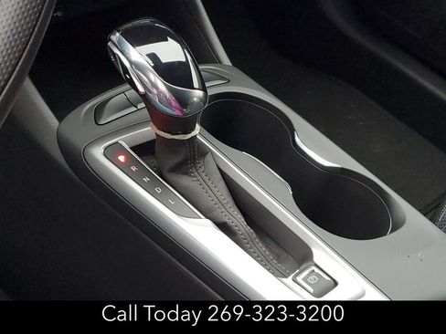 New 2025 Buick Envista Preferred w/ Advanced Safety Package image 15