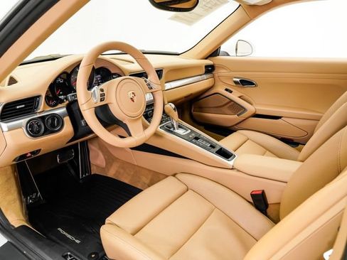 Used 2013 Porsche 911 Carrera S RWD image 4