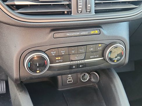 Used 2026 Ford Escape Active AWD/4WD image 15