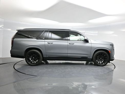 Used 2023 Cadillac Escalade ESV Sport Platinum w/ LPO, ONYX Package AWD/4WD image 49