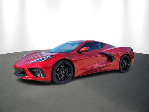 Used 2022 Chevrolet Corvette Stingray Preferred Cpe w/ 2LT image 2
