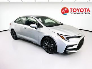 Used 2025 Toyota Corolla SE video 1
